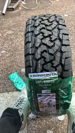 205/65r15 Roadcruza