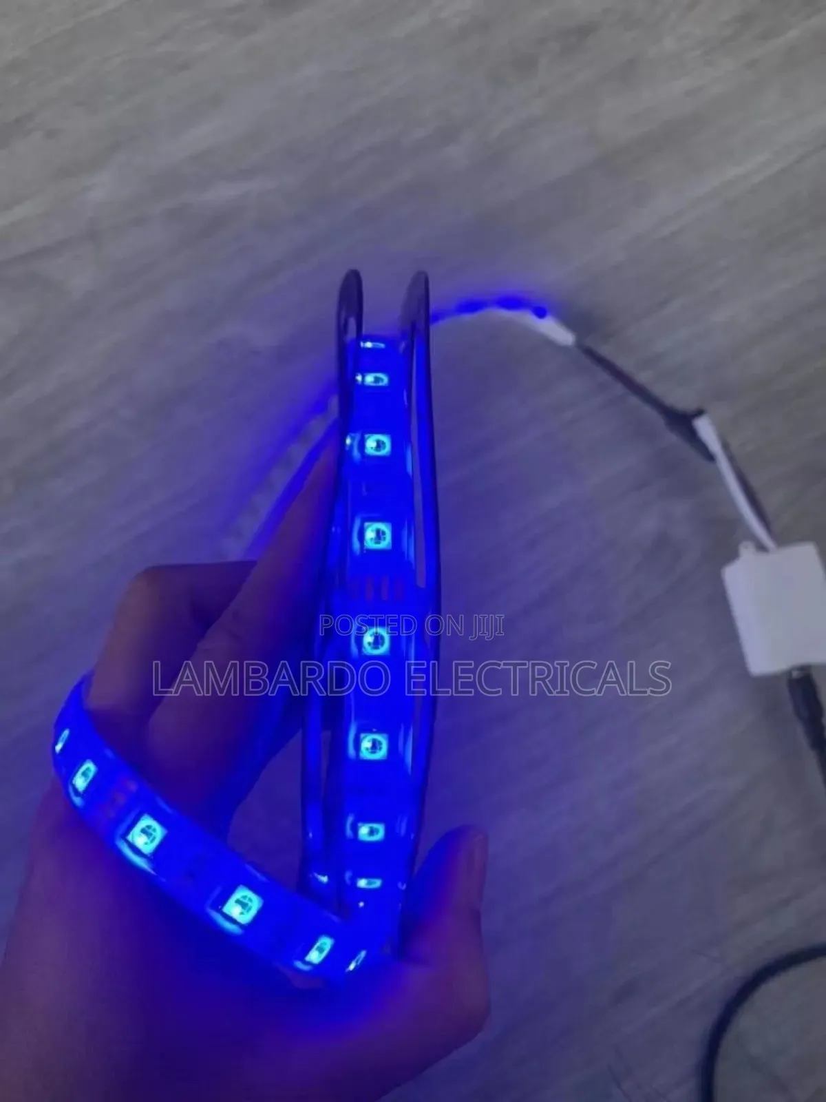 Waterproof Flexible SMD Led Strip 12w Ip65 Dc 24v 50leds