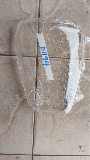 Headlamp Lens Suzuki Alto Ha36s
