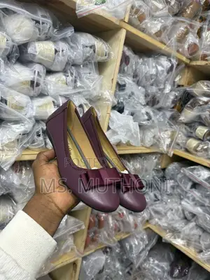 Ladies Quality/ Comfortable Doll Shoes Size 37-42