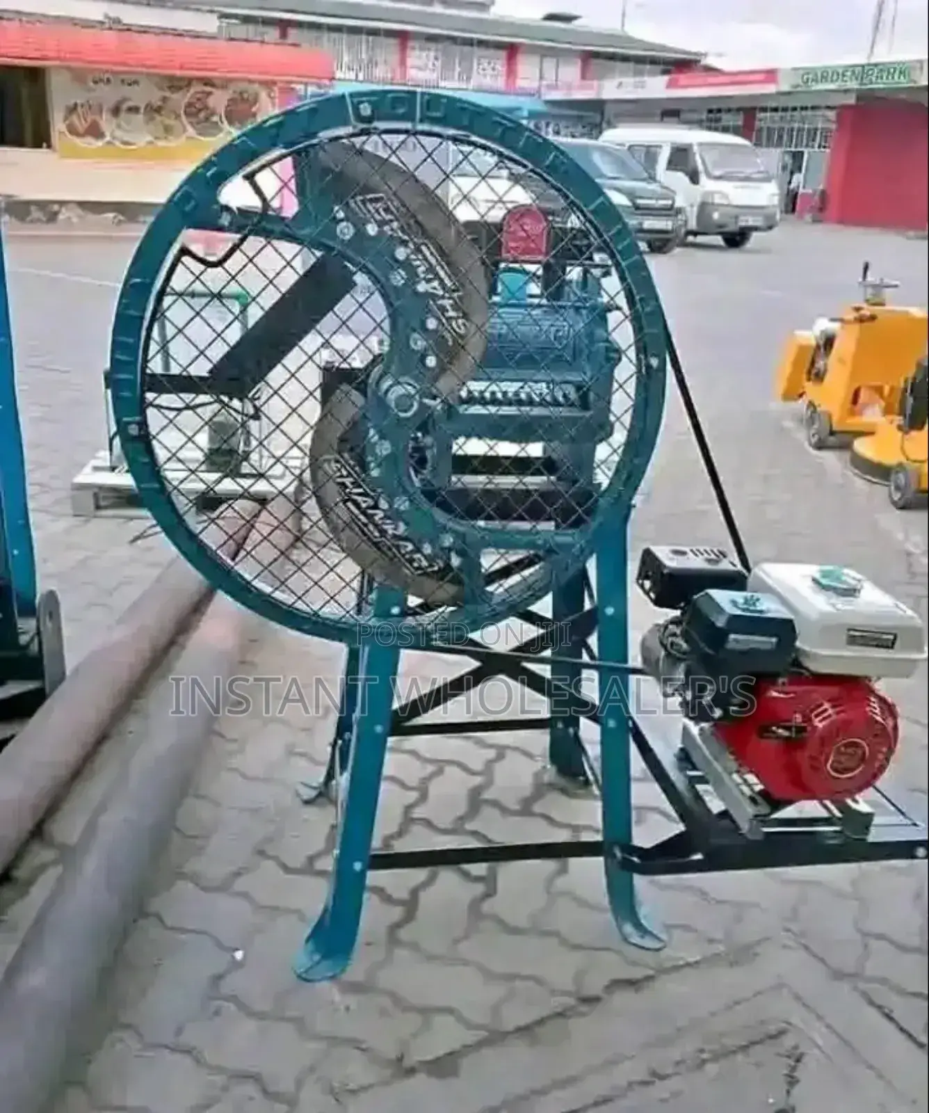 Chaff Cutting With Motor/Engine