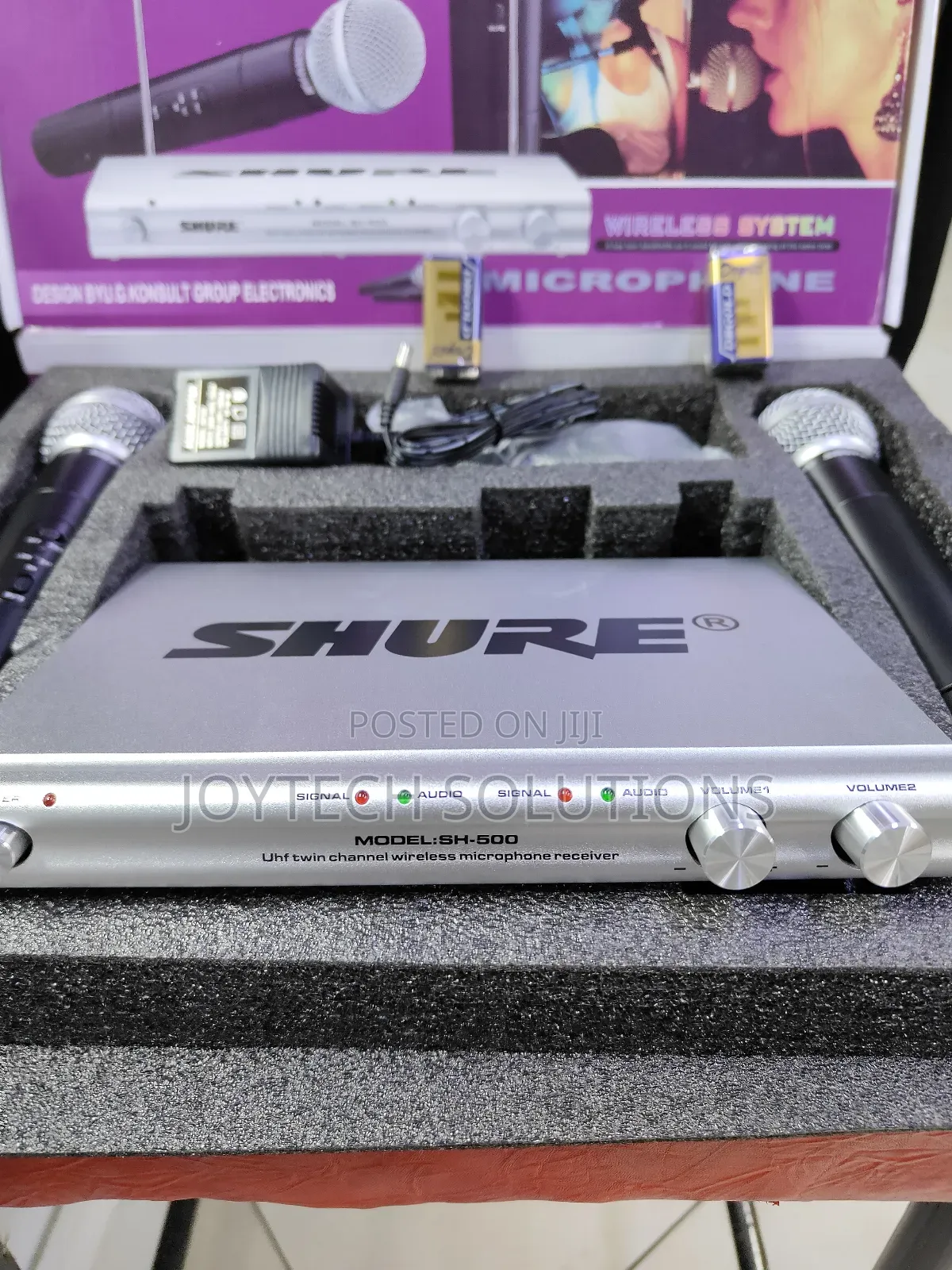 High Quality Shure Wireless Microphone ( Sh- 500 ).