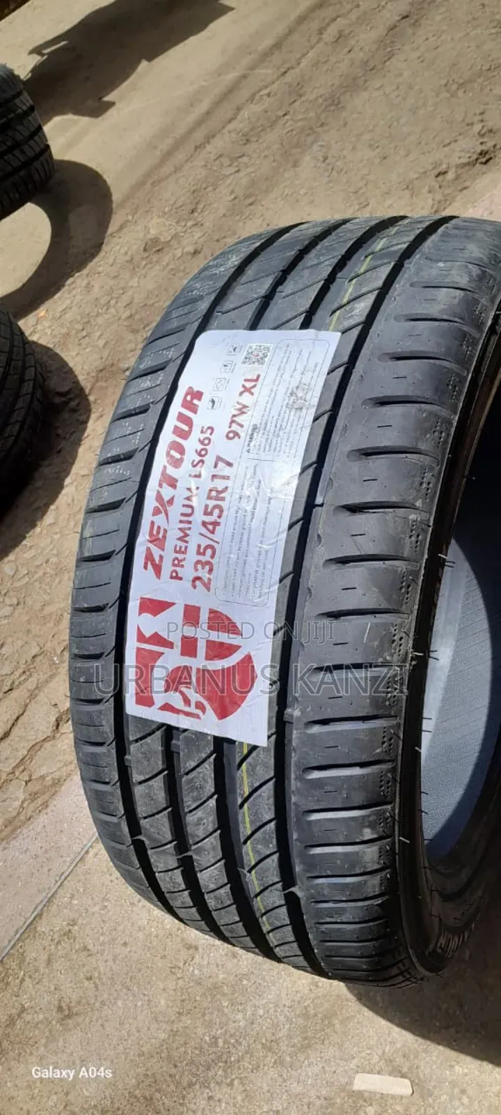 235/45r17 Tyre