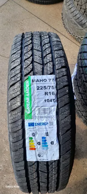 225/75r16 Tyte