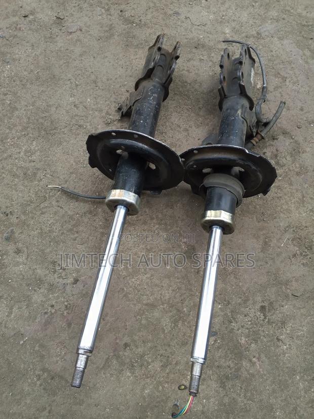 Toyota Noah Old Model Front Shock