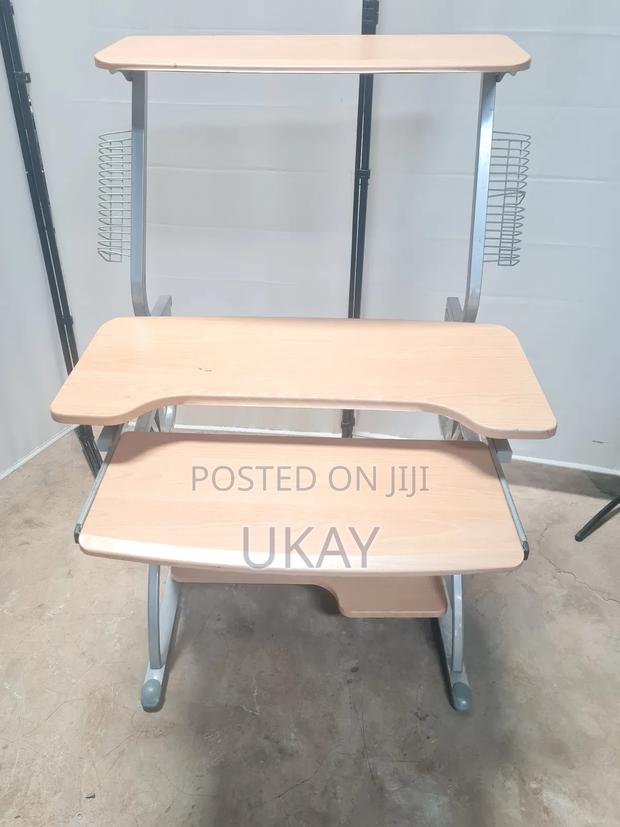 Uk- Computer Desk. - main view