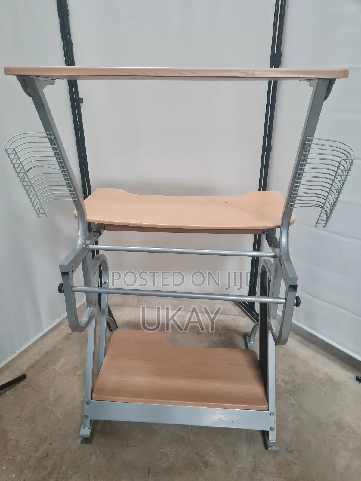 Uk- Computer Desk.