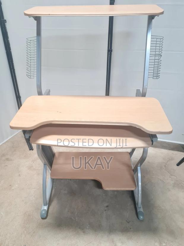 Uk- Computer Desk. - thumbnail 5