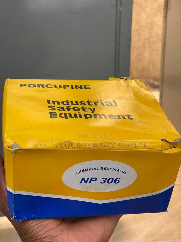 Chemical Respirators For Hazardous Material Work. - main view