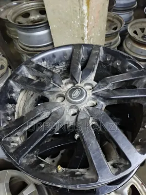 Size 20 Inch Landrover Sport Rims