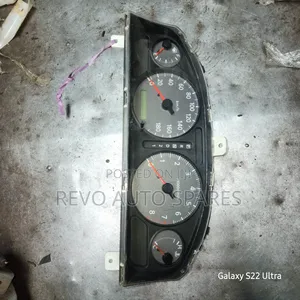 Clock Nissan B15