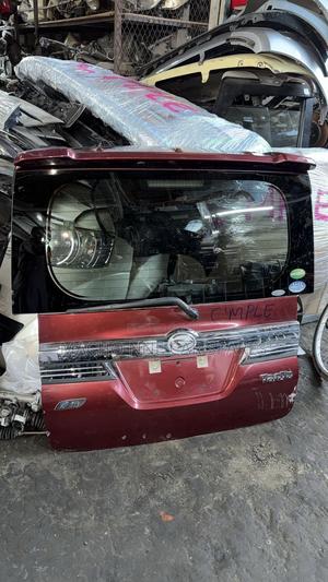 Daihatsu Tanto 2015 Tailgate/Boot - main view