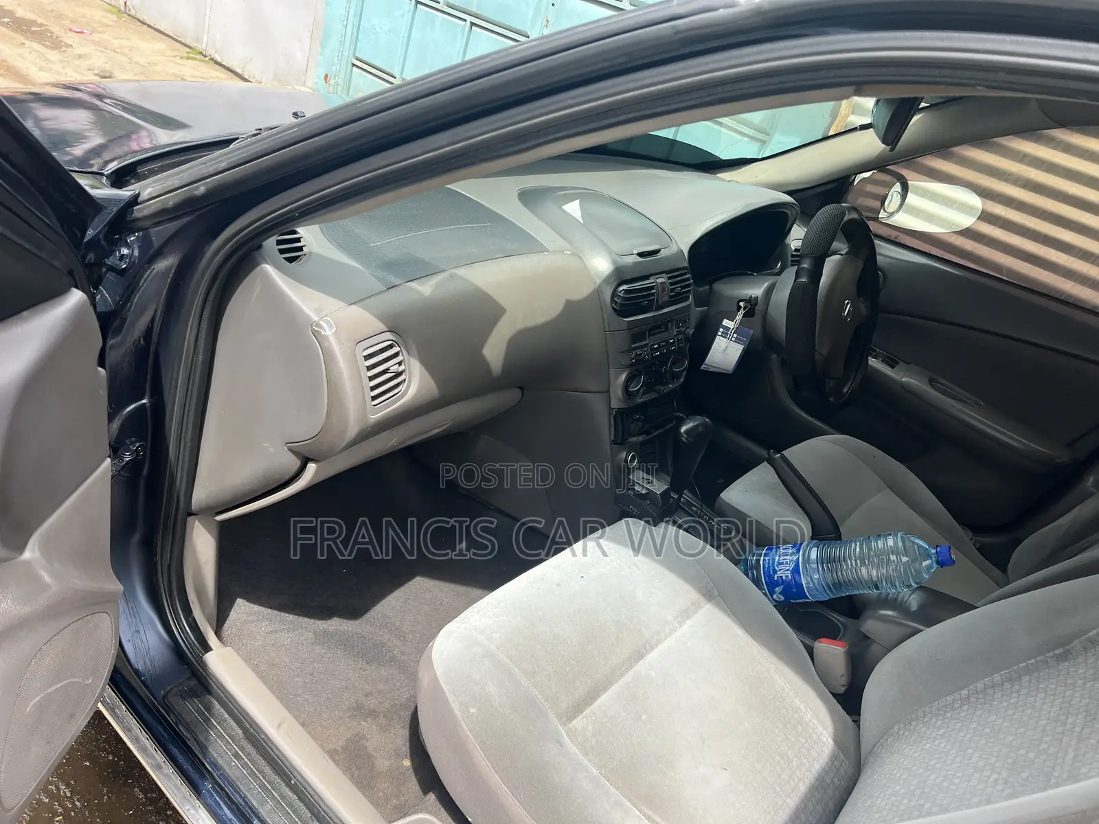 Nissan FB15 2005 Gray