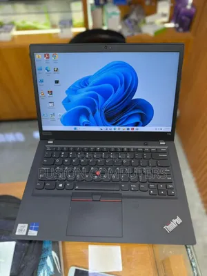 Laptop Lenovo ThinkPad T14s G4 32GB Intel Core I7 SSD 512GB