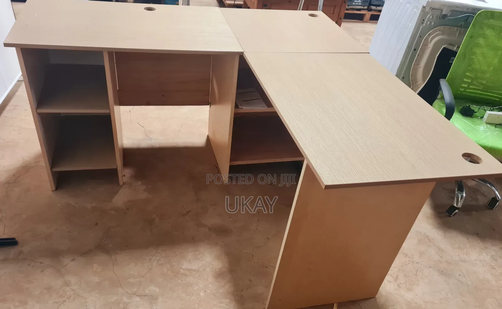 Uk- 
L Shaped Corner Desk.