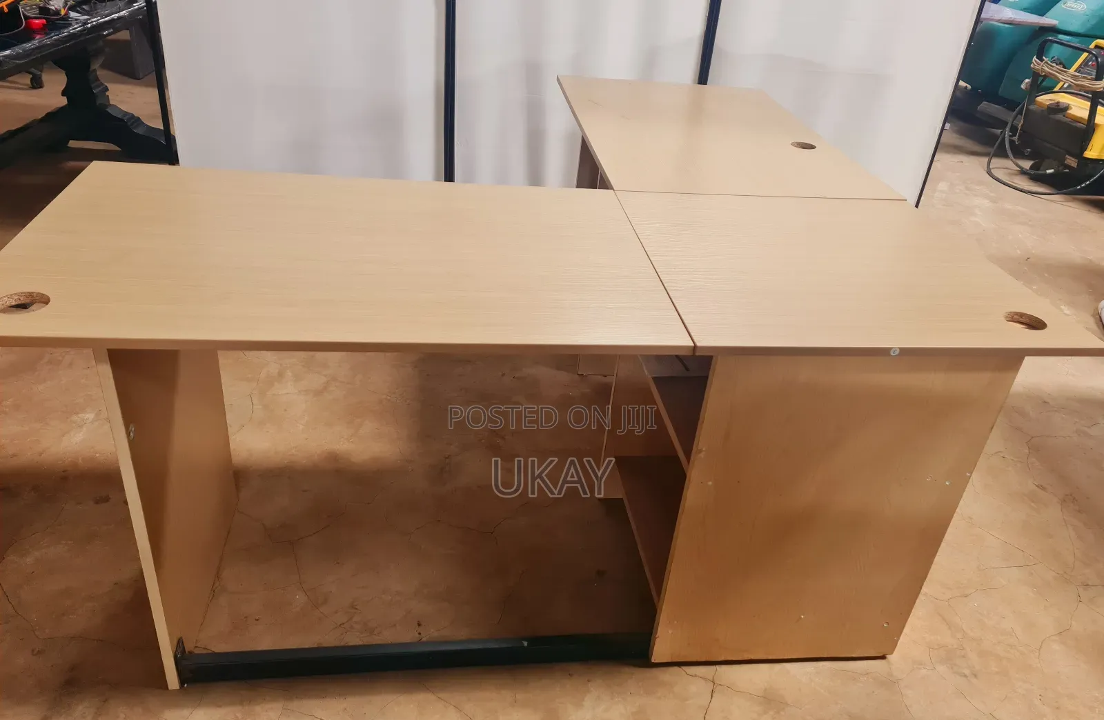 Uk- 
L Shaped Corner Desk.