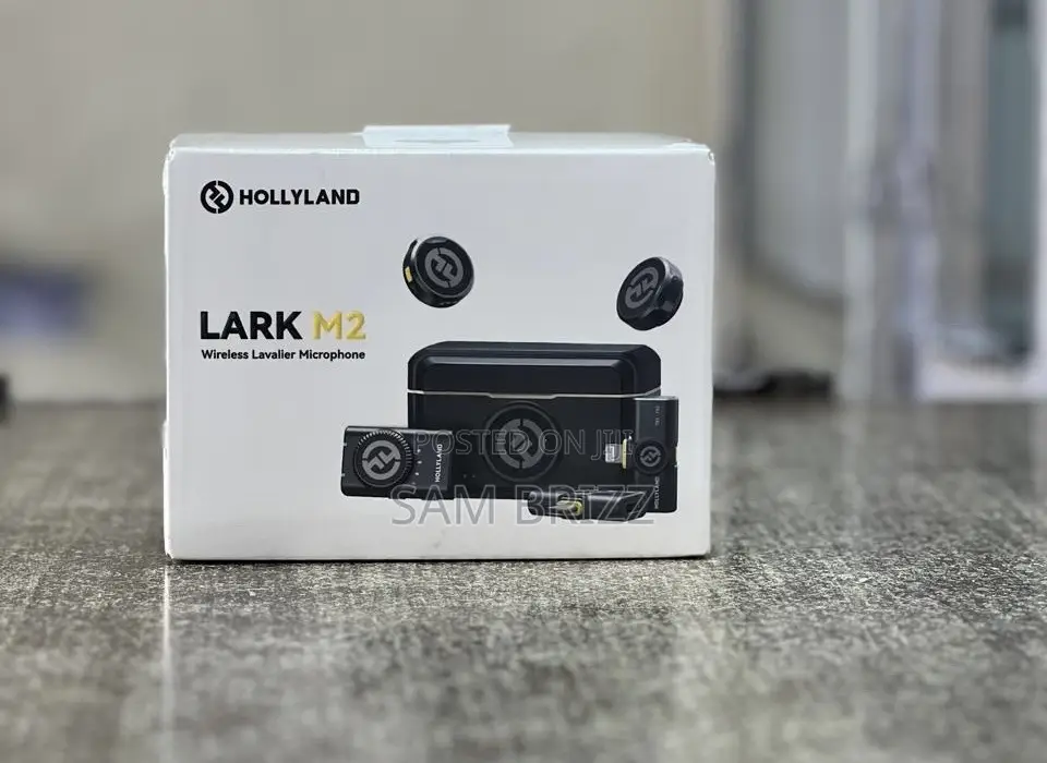 Hollyland Lark M2 Wireless Lavalier Microphone