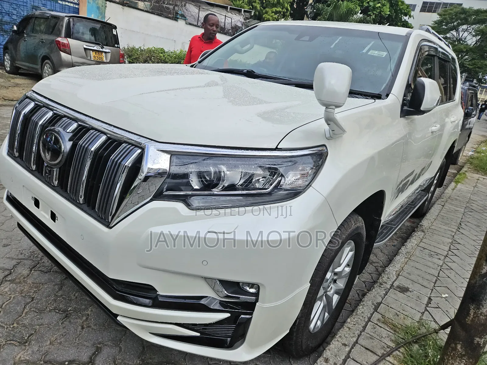 Toyota Land Cruiser Prado 2018 White
