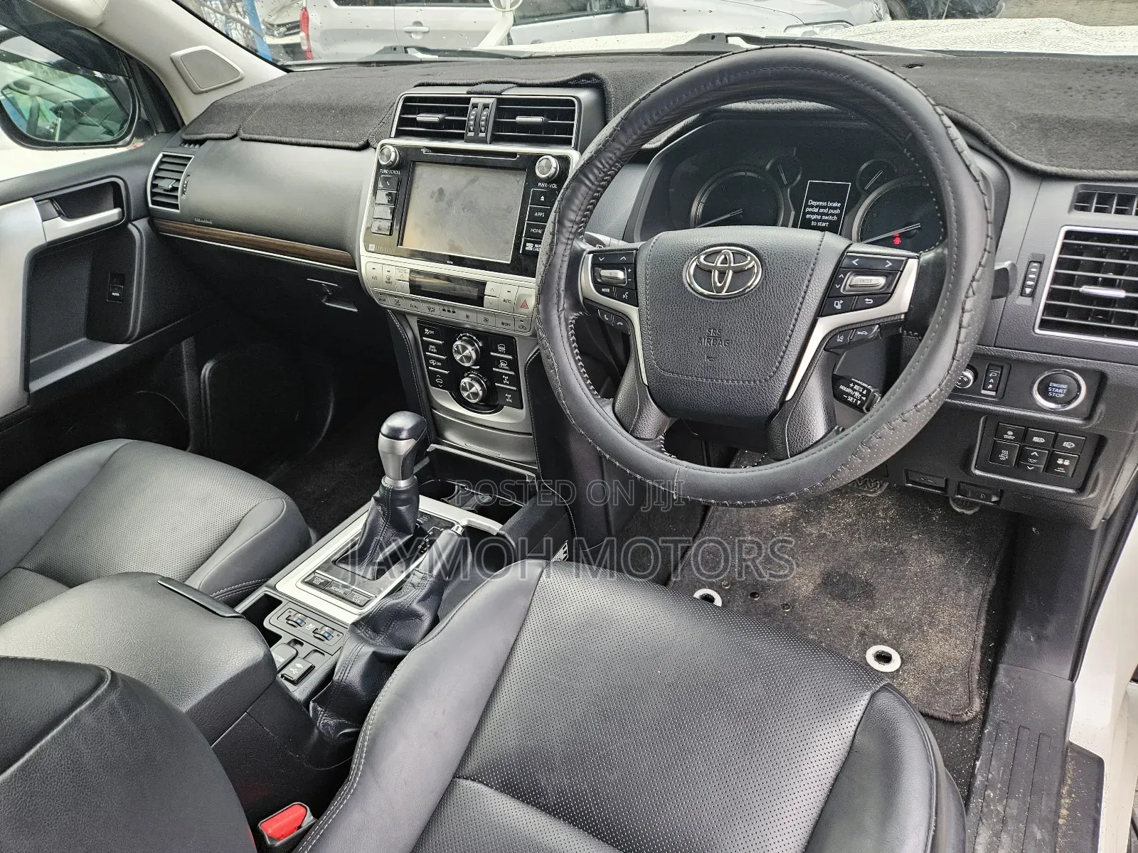 Toyota Land Cruiser Prado 2018 White