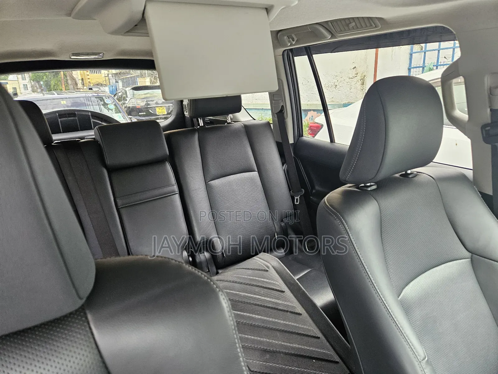 Toyota Land Cruiser Prado 2018 White