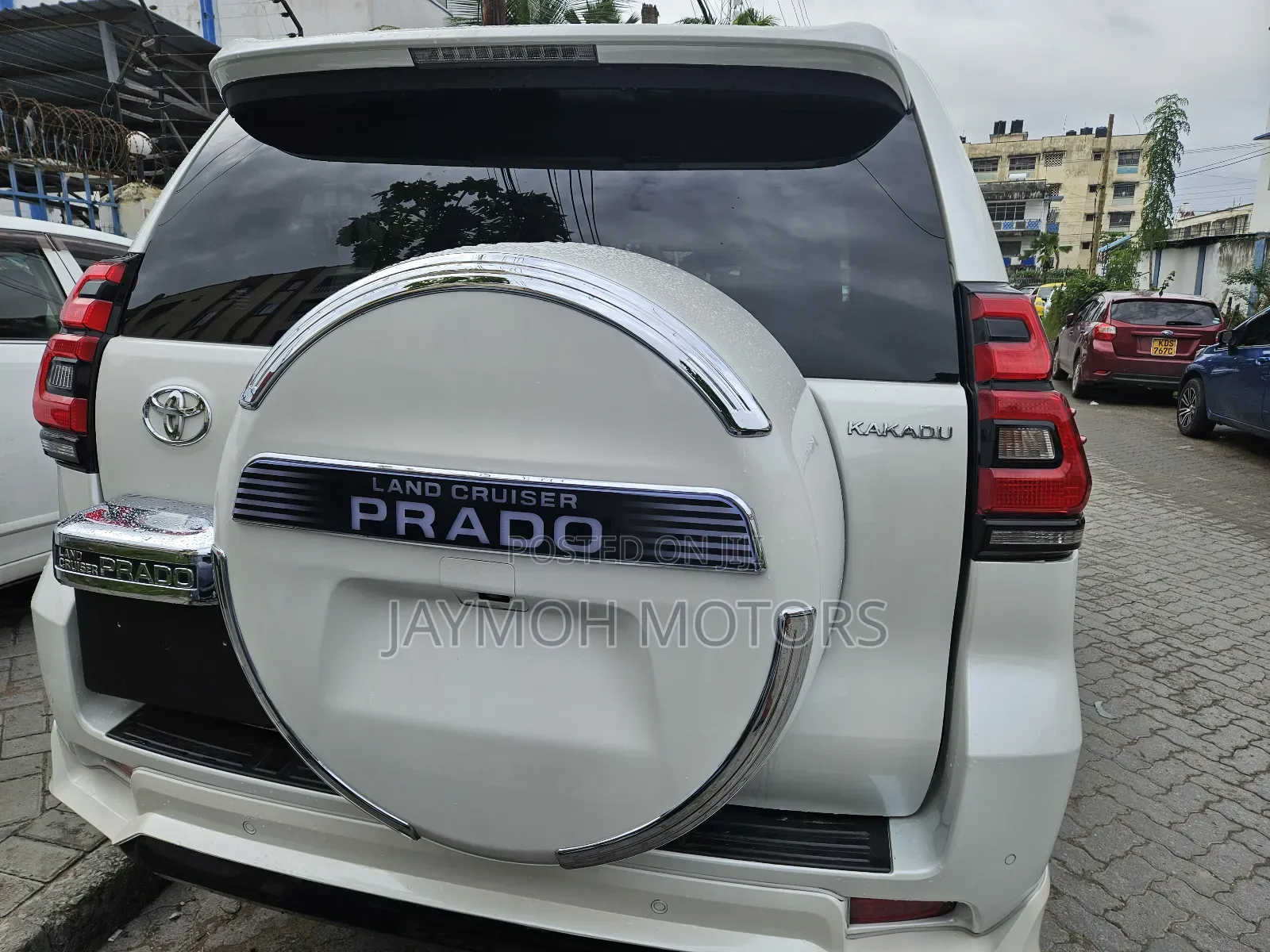 Toyota Land Cruiser Prado 2018 White