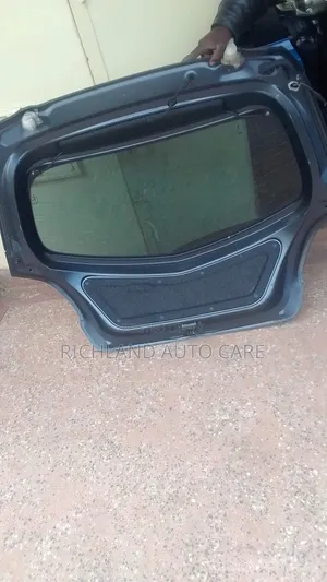 Rear Gate Mazda Demio De3fs