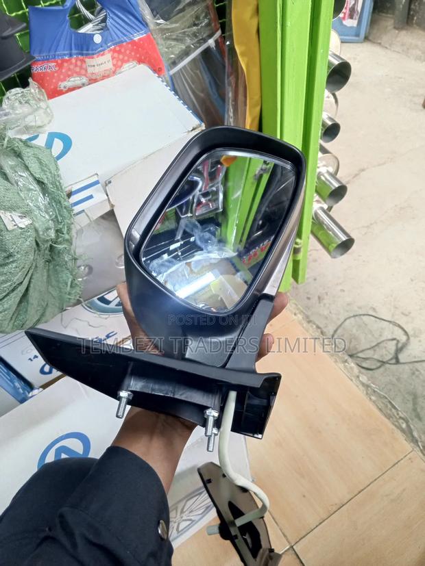 Automatic Side Mirror Toyota Runx Runex - main view
