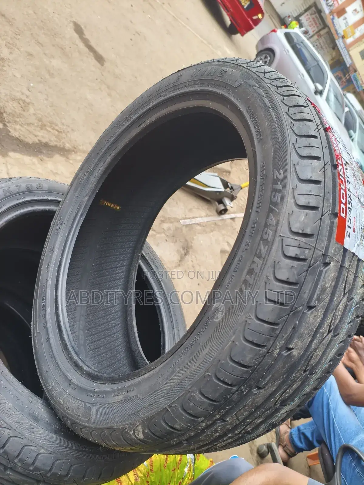 215/45r17 Doubleking