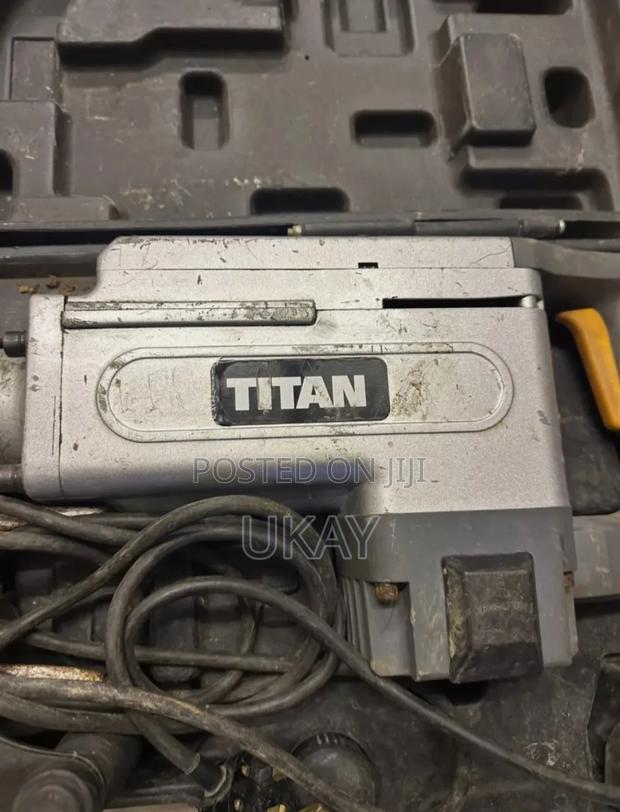 Uk- Titan Ttb280drh Breaker. - thumbnail 2