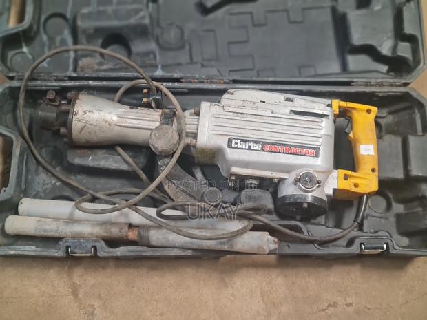 Uk- Clarke Contractor Demolition Hammer. - thumbnail 4