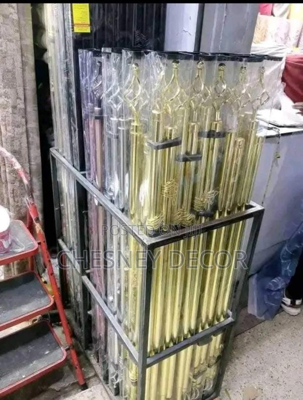 Extendable Curtain Rods - main view