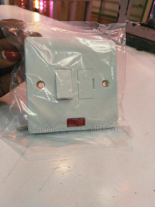 Spur Switch With Neon