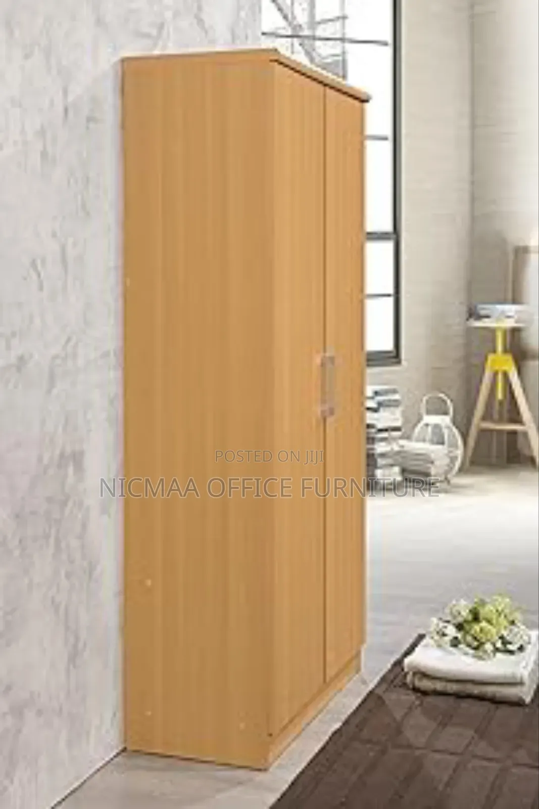 Hodeda 2-Door File/ Book Cabinet