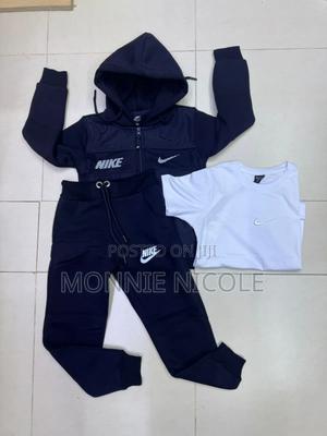 Nike 3-piece Set. Unisex - main view
