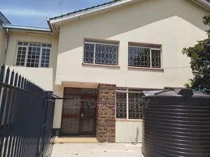 5bdrm Maisonette in Parkview Estate, South C for sale