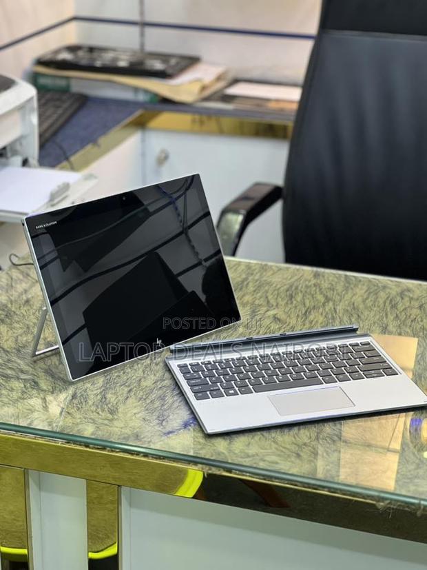 Laptop HP Elite X2 1012 8GB Intel Core i5 SSD 256GB