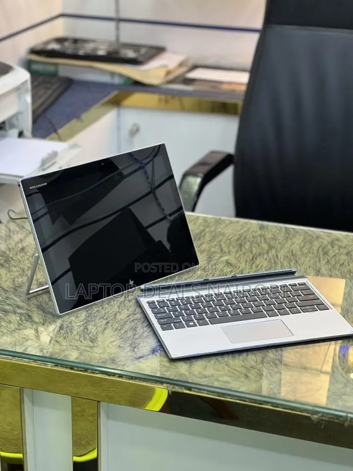 Laptop HP Elite X2 1012 8GB Intel Core i5 SSD 256GB