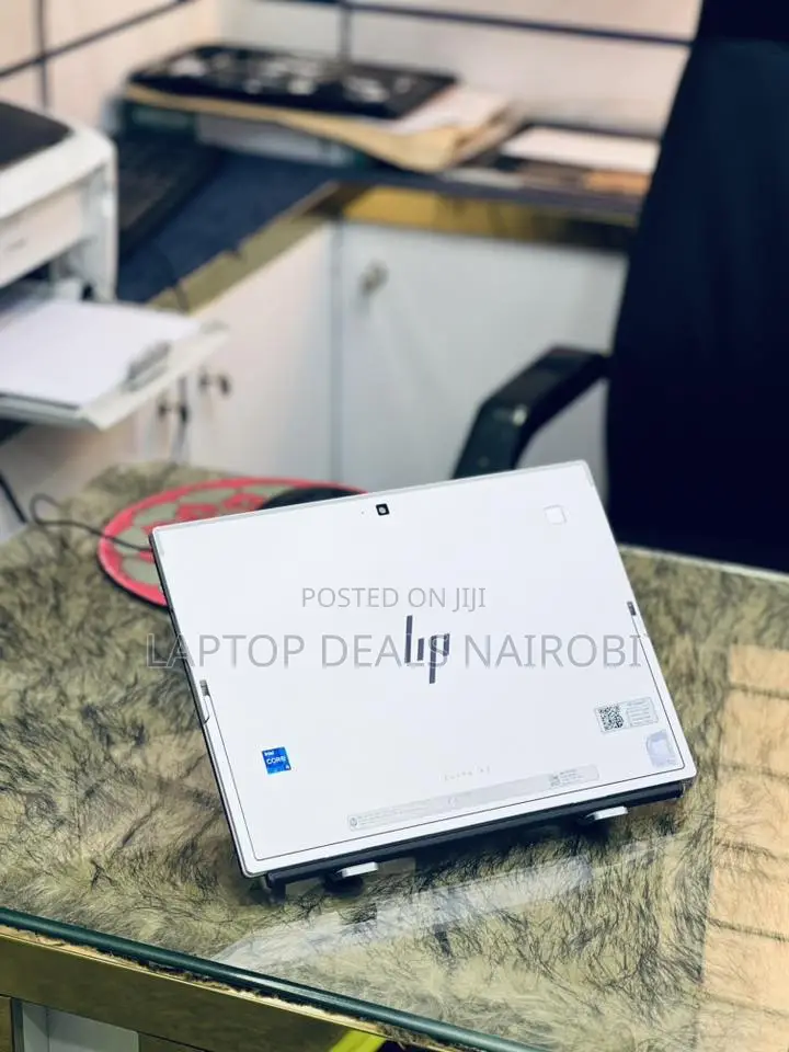 Laptop HP Elite X2 1012 8GB Intel Core i5 SSD 256GB