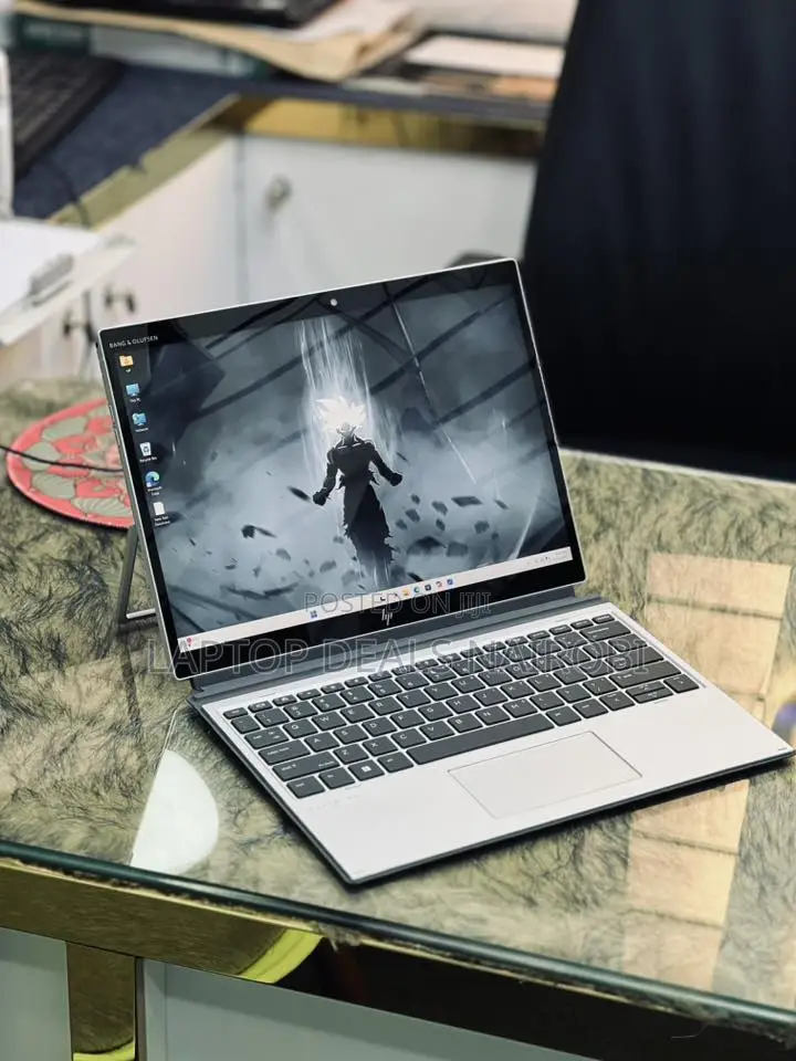 Laptop HP Elite X2 1012 8GB Intel Core i5 SSD 256GB