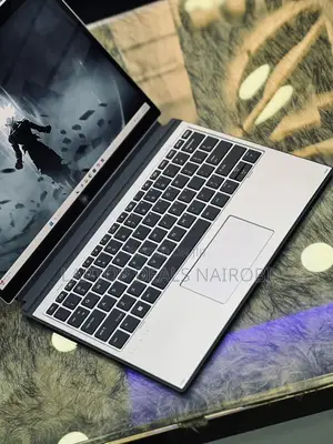 Laptop HP Elite X2 1012 8GB Intel Core i5 SSD 256GB