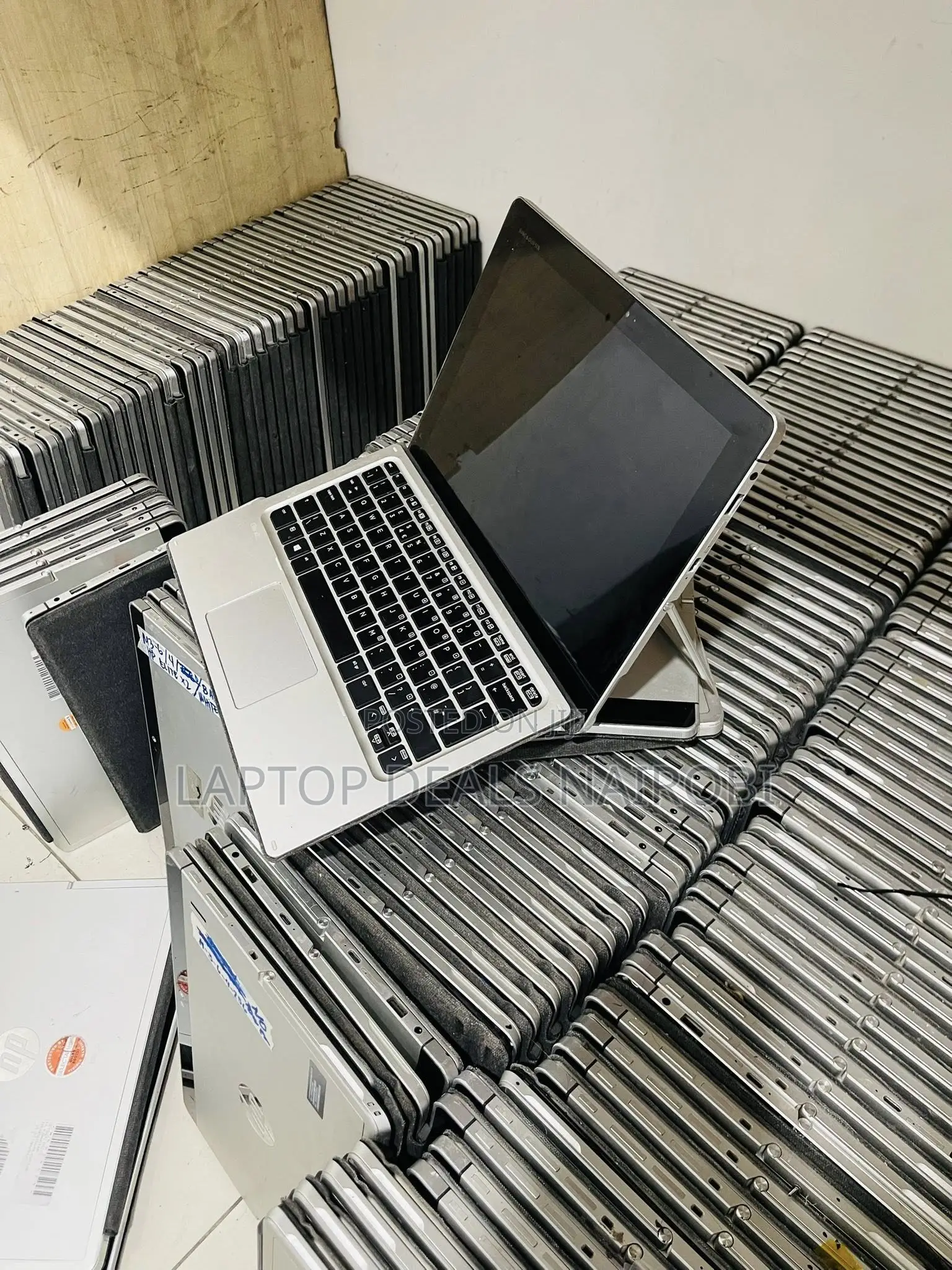 Laptop HP Elite X2 1012 8GB Intel Core i5 SSD 256GB