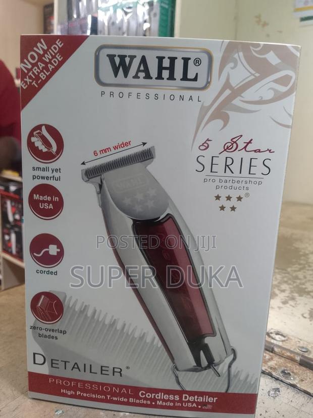Wahl Professional 5-Star Cordless Detailer.