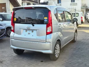 Daihatsu Move 2018 Silver