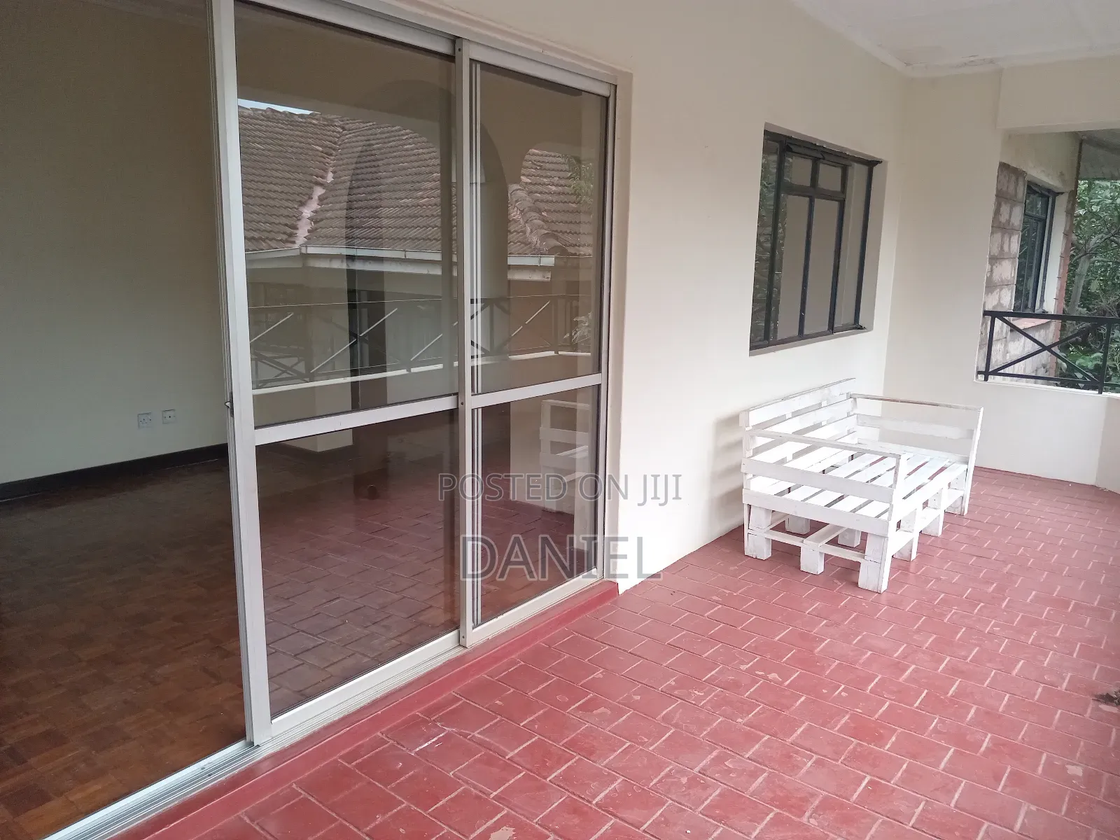 2bdrm Apartment in Riverside Drive for sale