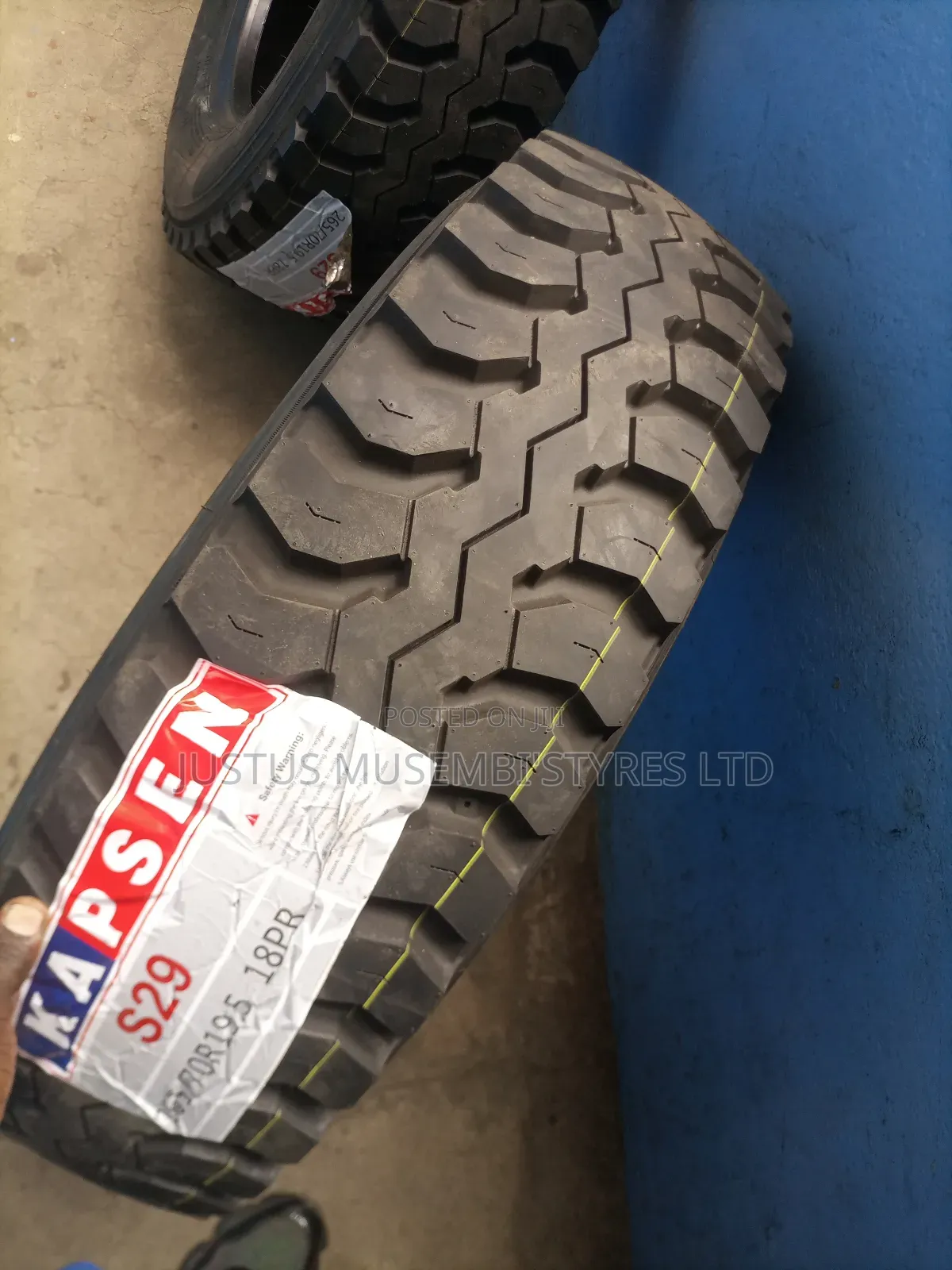 265/70r19.5 M/T Kapsen Tyres