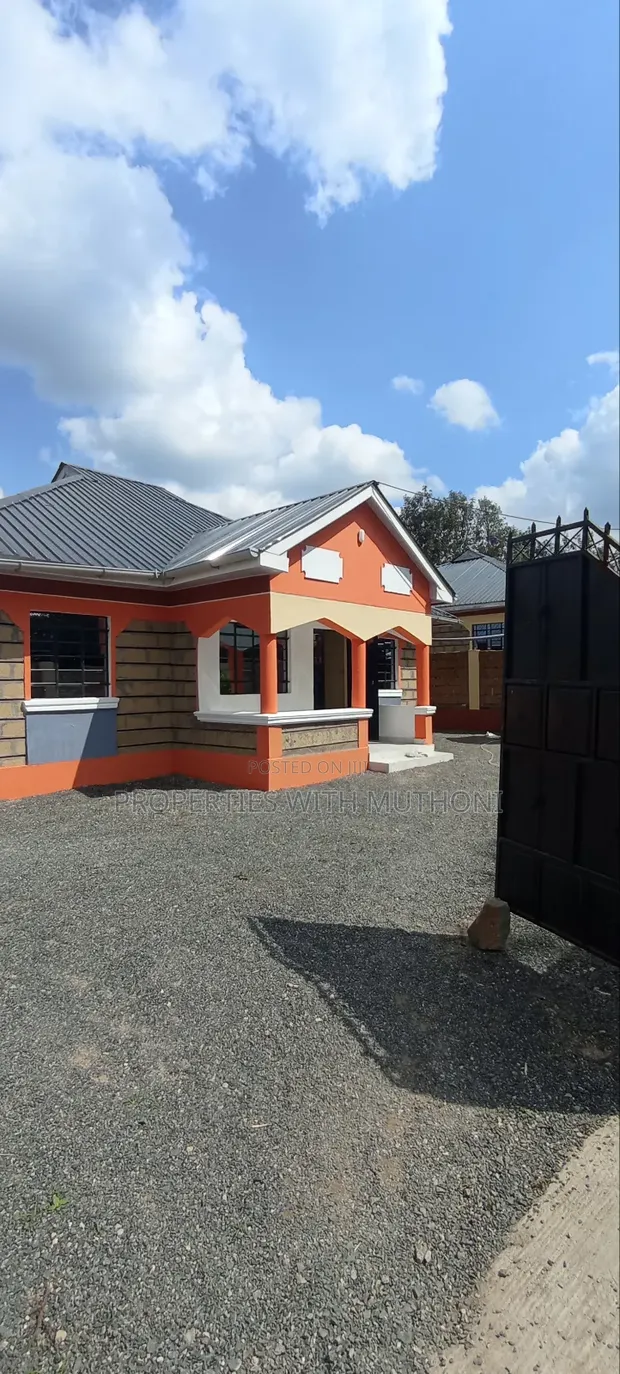 3bdrm Bungalow in Kiserian for sale