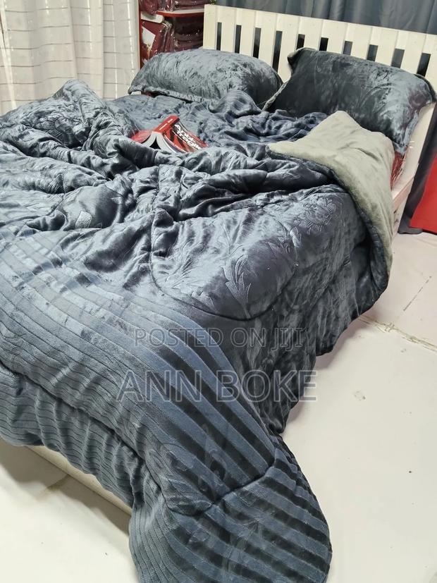 Super Soft Duvet , Bedsheet , Two Pillowcases , 6*7 at 4500 - thumbnail 5