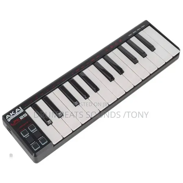 Akai LPK 25 Usb/Midi Controller Keyboard With 25 Keys