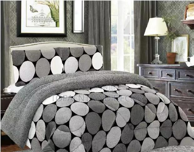 Luxury Hotel and Home Quality Single Woollen Duvets