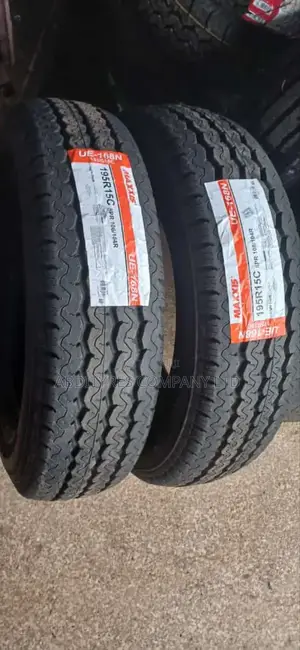 195r15c Maxxis